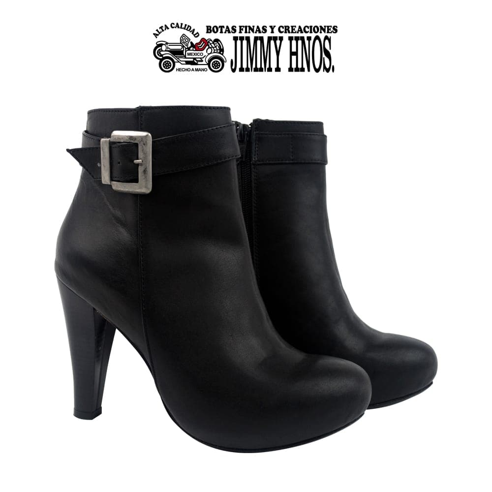 Chanel de Jimmy Hnos.